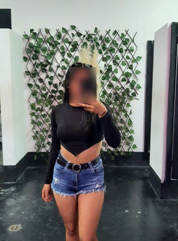 <a href='https://sexyplace.club/usuario8/post/499'>
<i class='fas fa-chevron-down'></i> Foto 9</a>