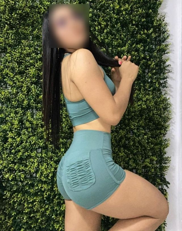 <a href='https://sexyplace.club/usuario2/post/556'>
<i class='fas fa-chevron-down'></i> Foto 7</a>