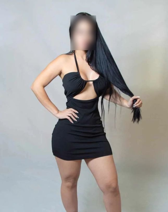 <a href='https://sexyplace.club/usuario3/post/546'>
<i class='fas fa-chevron-down'></i> Foto 7</a>